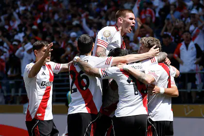 river-plate-derroto-3-a-1-a-urawa-red-diamonds-de-CS72QH7DH5HOVGDOM56E6WS3XM