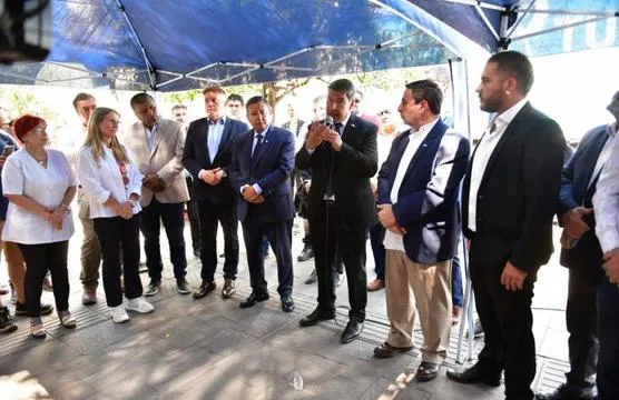 Vicegobernador-Acevedo-presidió-el-acto-de-entrega