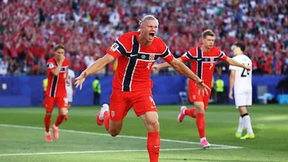 con-un-doblete-de-erling-haaland-noruega-le-gana-7DEAMPGDEVF6VHPUTZBWL7MXTI