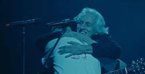 Milo-J-(el-joven-censurado)-invita-a-Nito-Mestre-a-cantar-