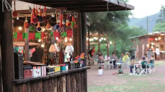 Feria-en-El-Cadillal