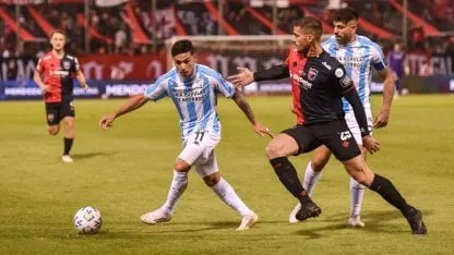 atletico-tucuman-y-newells-se-sacan-chispas-en-salta_416x234