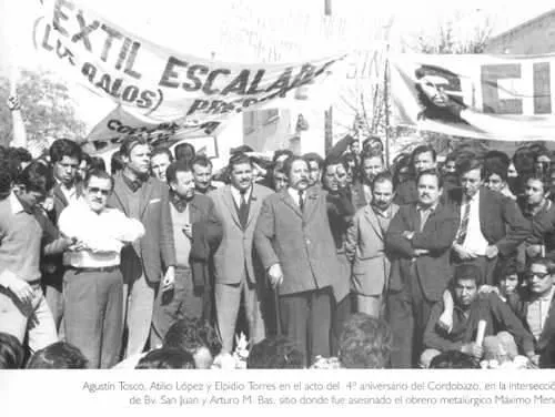 Un-cartel-de-Los-Ralos-en-una-recordación-de-El-Cordobazo