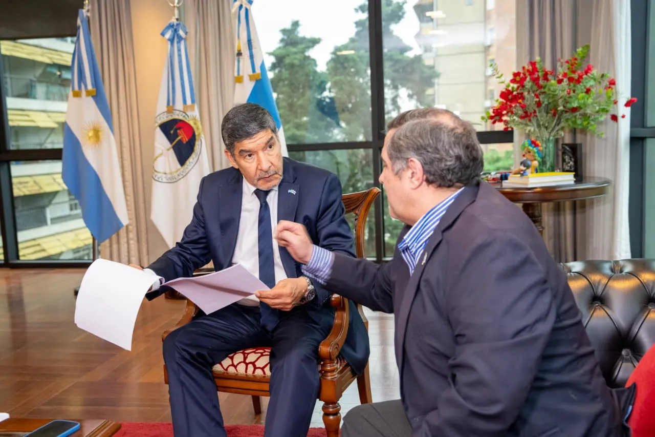 a67f6dd4-46d5-430e-b16e-cc77ed0ff131-1762457537533