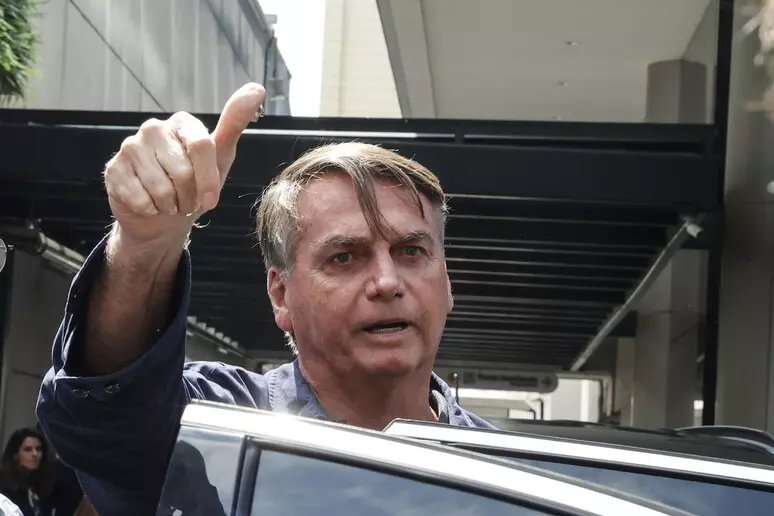 bolsonarosaledeclinnica