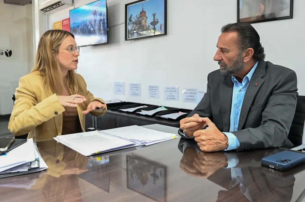 multimedia.grande.b1b953b1e06f326d.Z3JhbmRlLndlYnA=