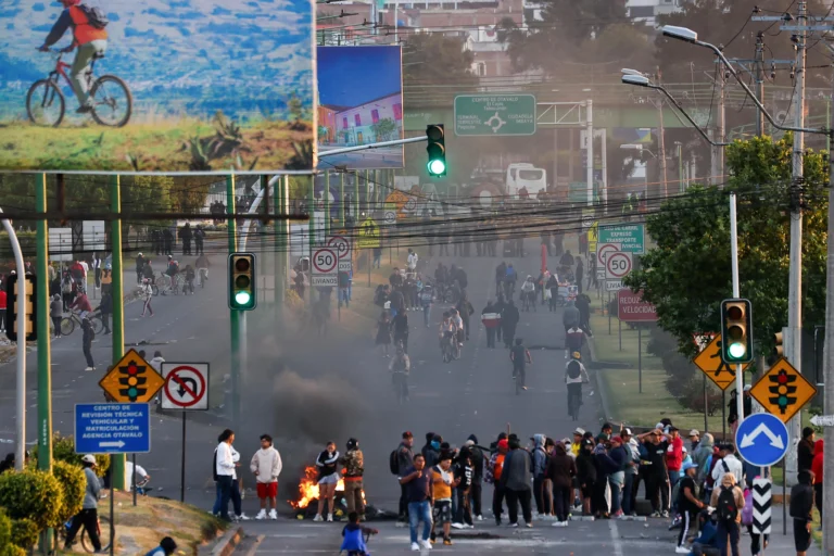 ecuadoravenidastomadasparo