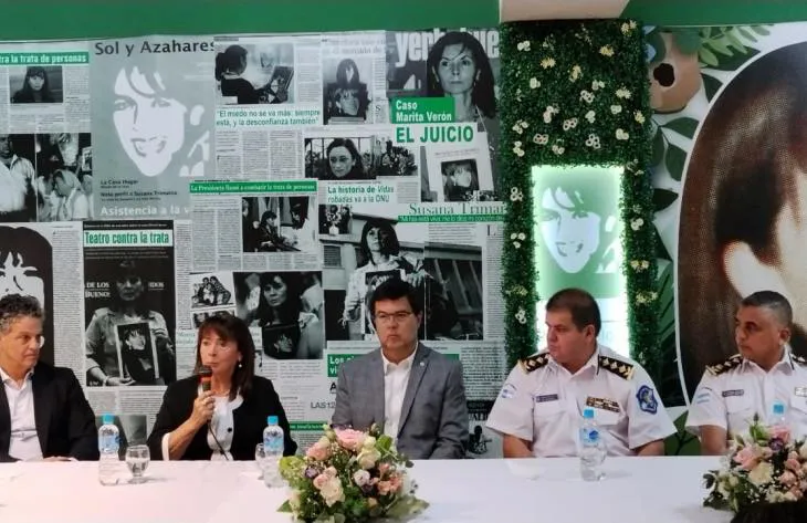 730x473_251015155532_17542