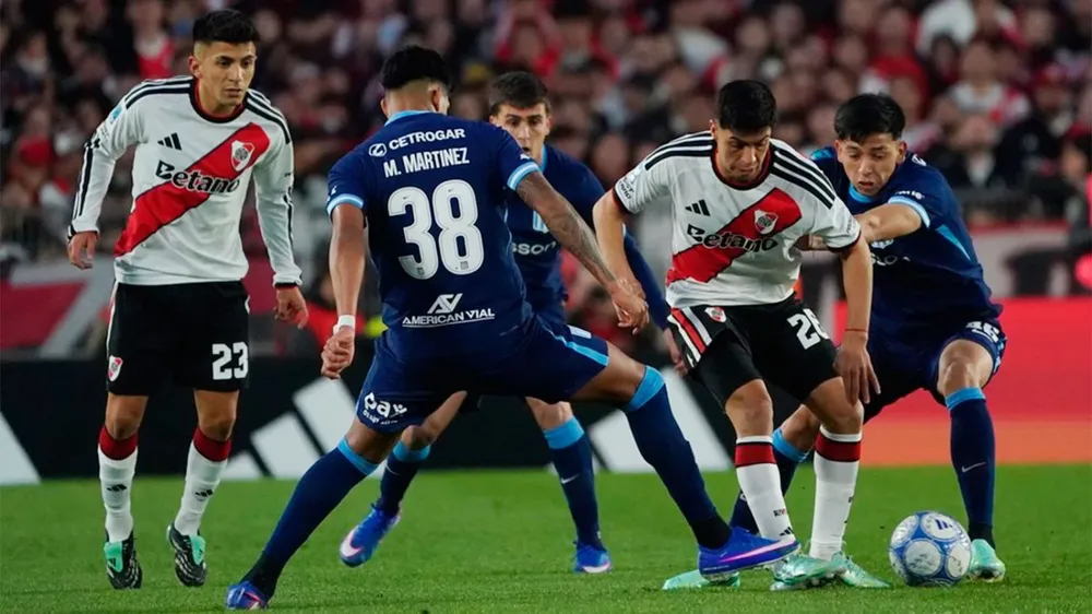 river-racing-570694-194628