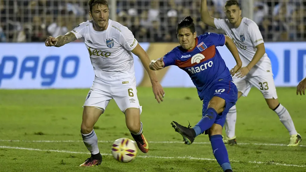 Atletico-Tucuman-vs-Tigre-2