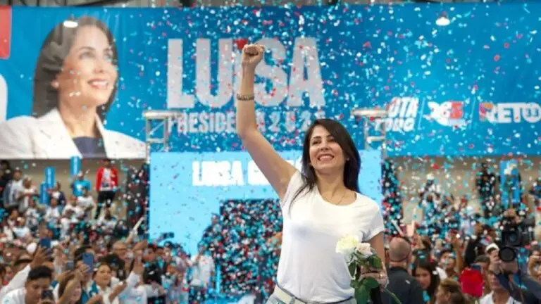 ecuador-candidata-luisa-gonzalez