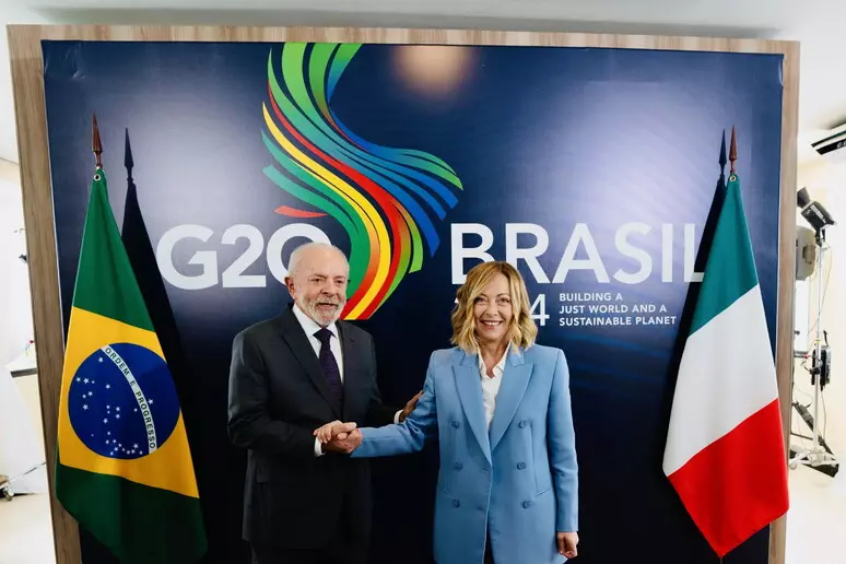 7632e705a135e47b585f6145170bc72a