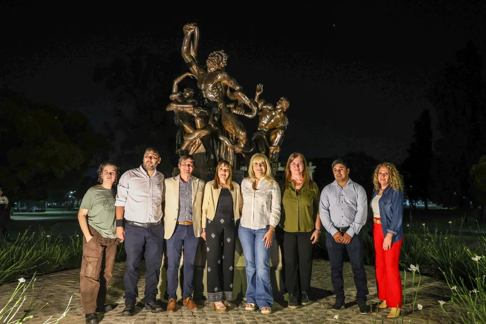 multimedia.grande.8e421898cab44bc3.Z3JhbmRlLndlYnA=