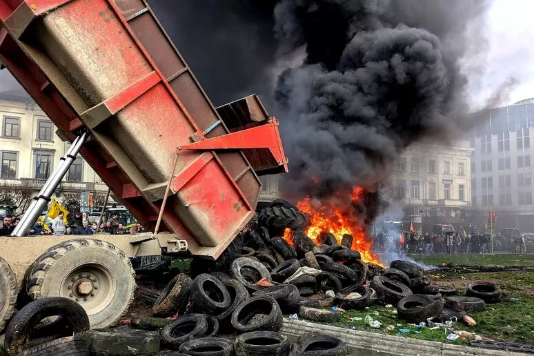 uemercosurprotestascubiertas