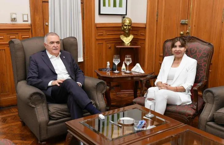 730x473_251229095507_84114