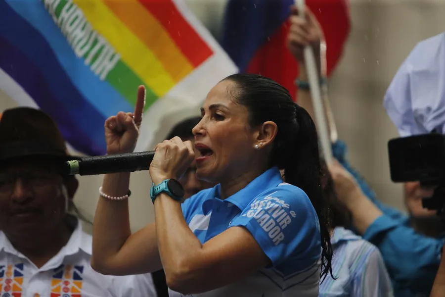 ecuadorLuisa_Gonzalez