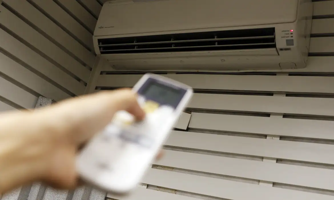 brasilaireacondicionadocomando