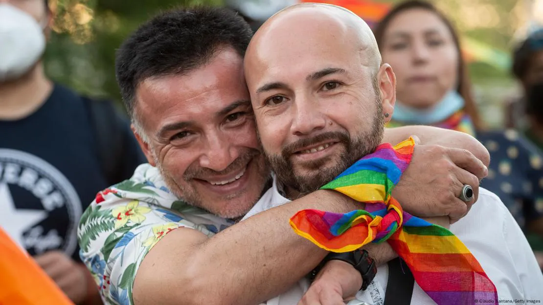 lgbtq+trolos