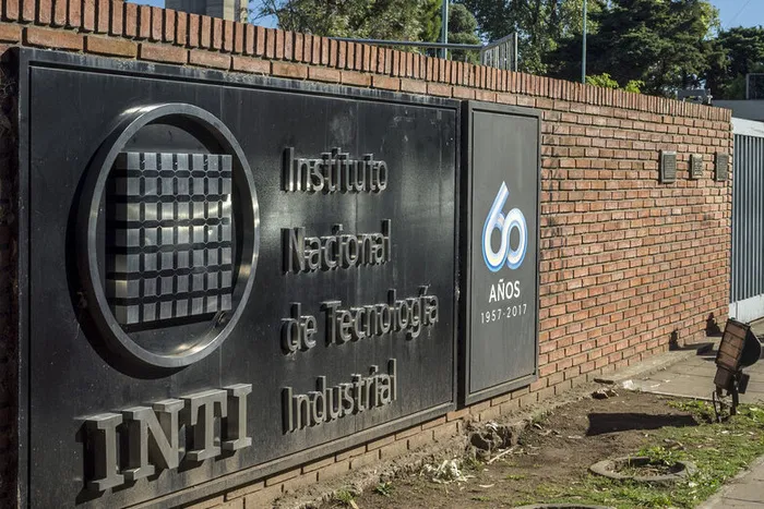958787-inti_0