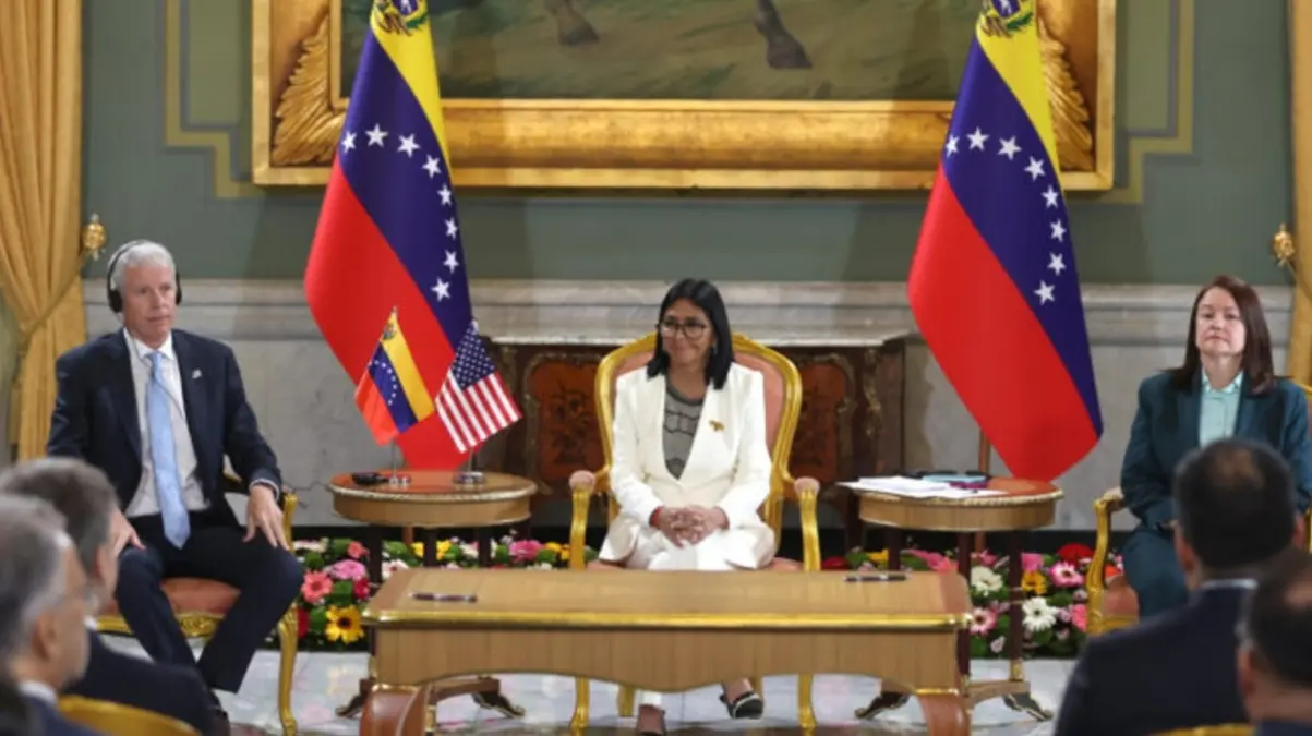 delcy-rodriguez-firma-acuerdos-energeticos-empresas-internacionales-1.jpg