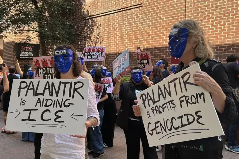 PALANTIR-PROTESTAS